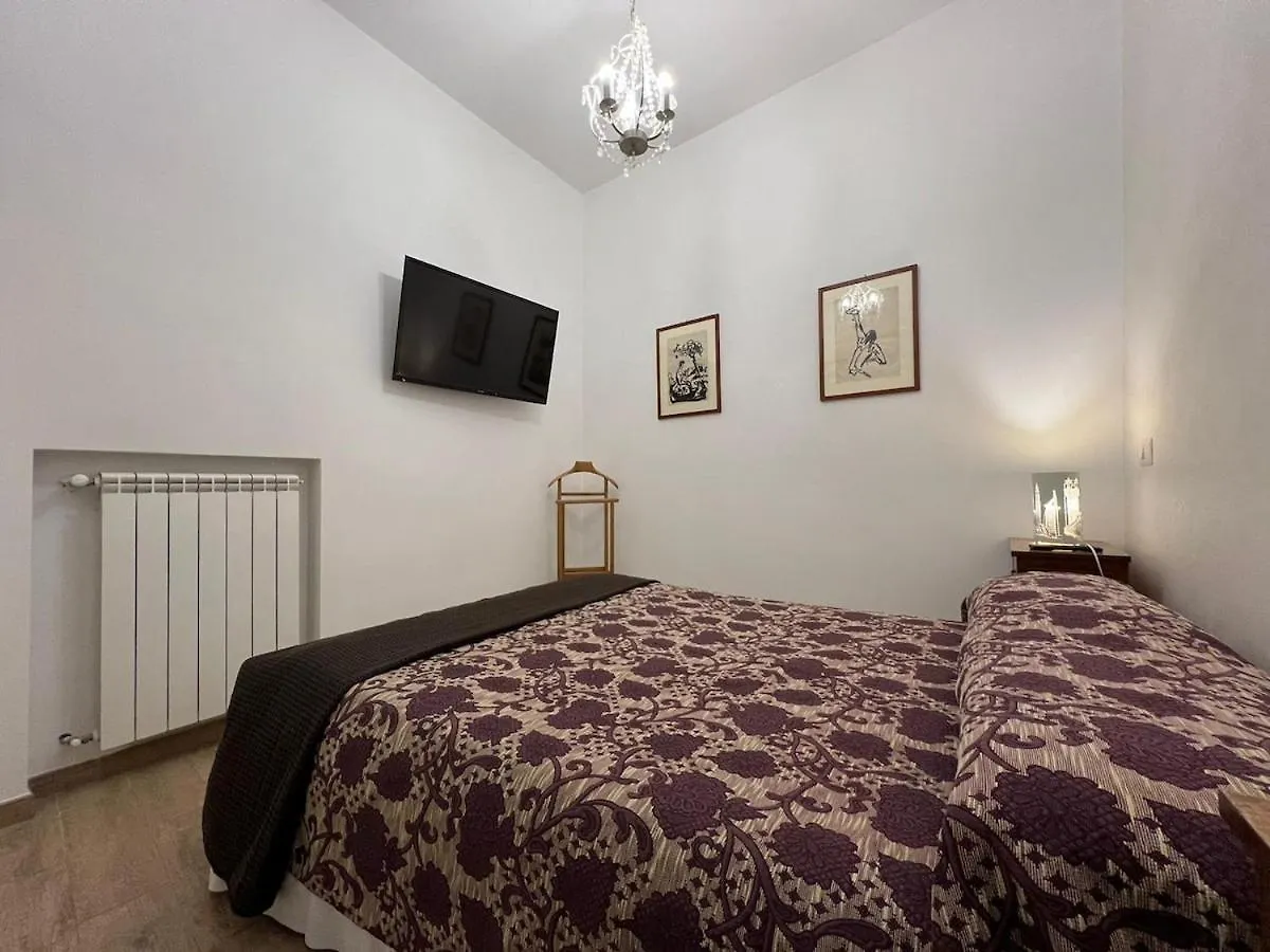 Central Luxury Apartment Near Pellegrino Rome
